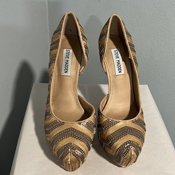 New Steve Madden Disko Sequence Platform Heels - Picture 8 of 13